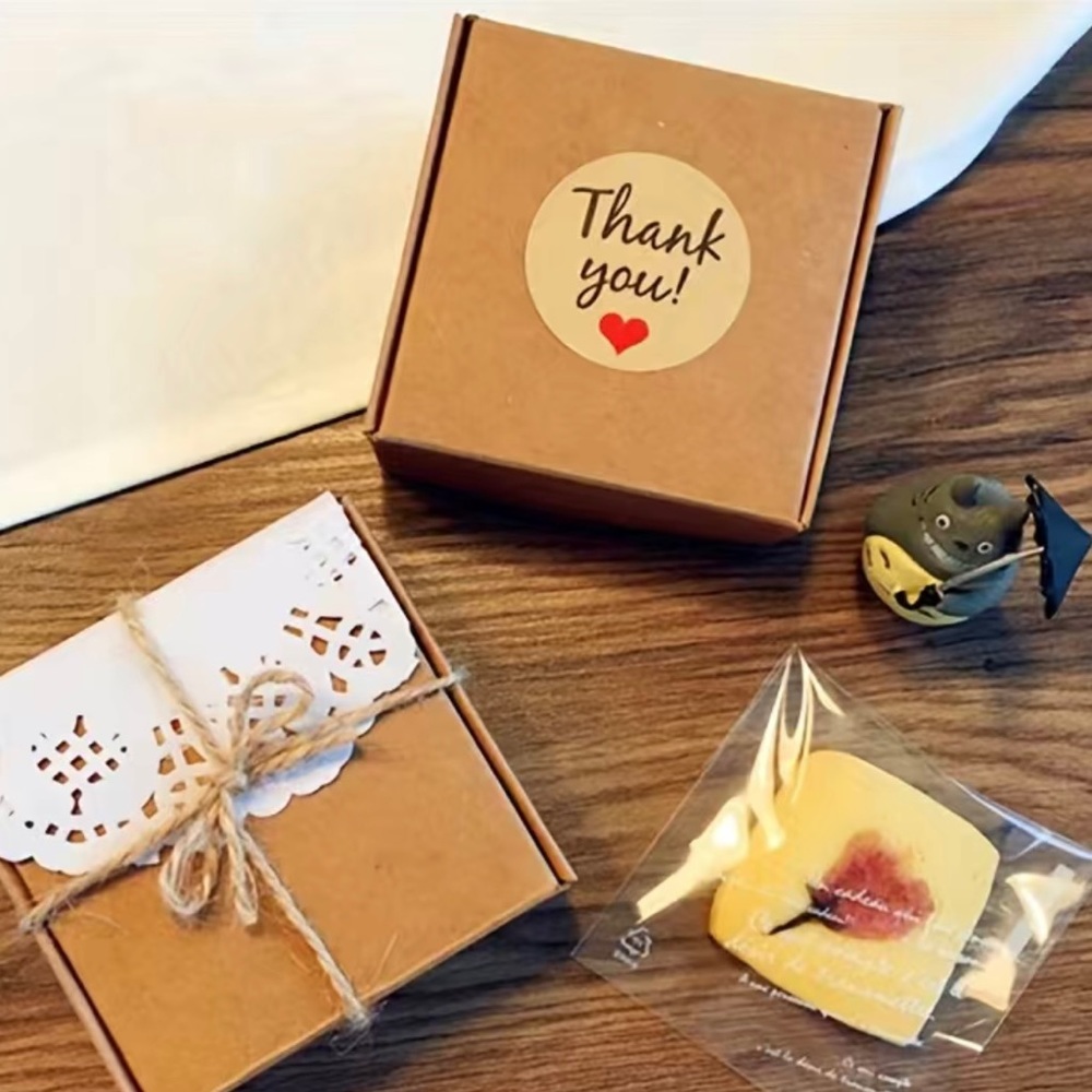 500 Roll of Thank You Stickers - Picture 3 of 4
